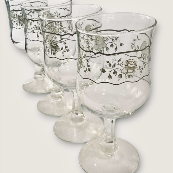 Newcor New Port Japan 6 3/4" Stemmed Goblets Wine Glasses Set Of 4 - Picture 1 of 6